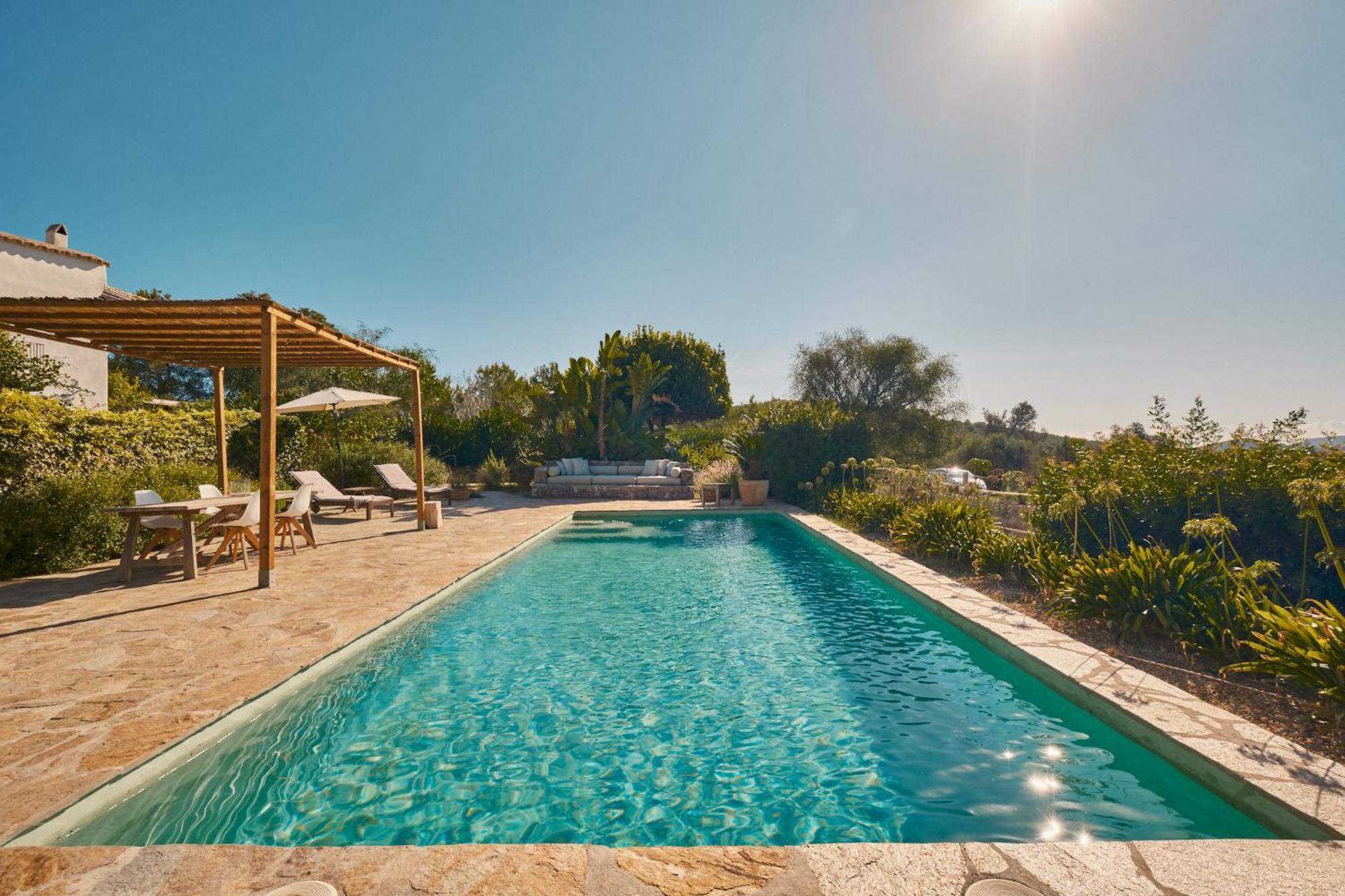 Pensión The Guardian House Santa Gertrudis (Ibiza)